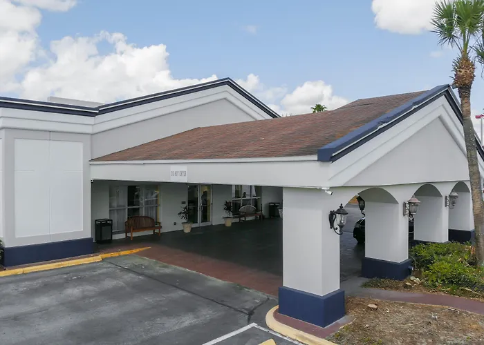 Hotel Romântico: Stayable Orlando At Florida Mall