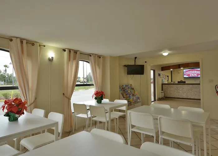 Country Hearth Inn- Kissimmee